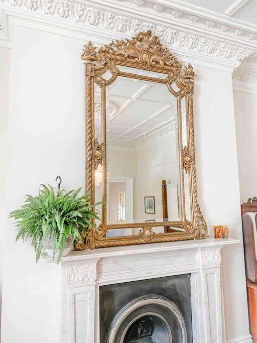 Apartamento Luxurious Victorian, A Few Minutes From The Beach - Sleeps 2 Adults And Up To 3 Children St Leonards-on-Sea Exterior foto