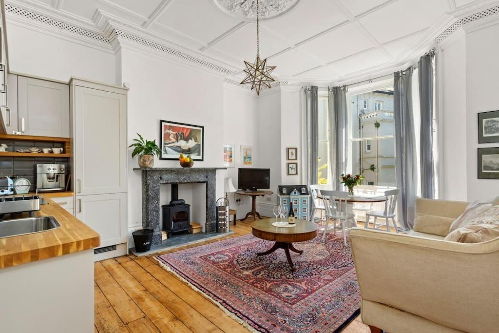 Apartamento Luxurious Victorian, A Few Minutes From The Beach - Sleeps 2 Adults And Up To 3 Children St Leonards-on-Sea Exterior foto